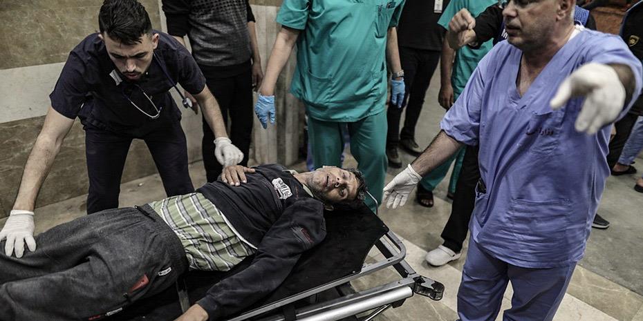 Εξι Παλαιστίνιοι σκοτώθηκαν ενώ περίμεναν ανθρωπιστική βοήθεια στη Γάζα