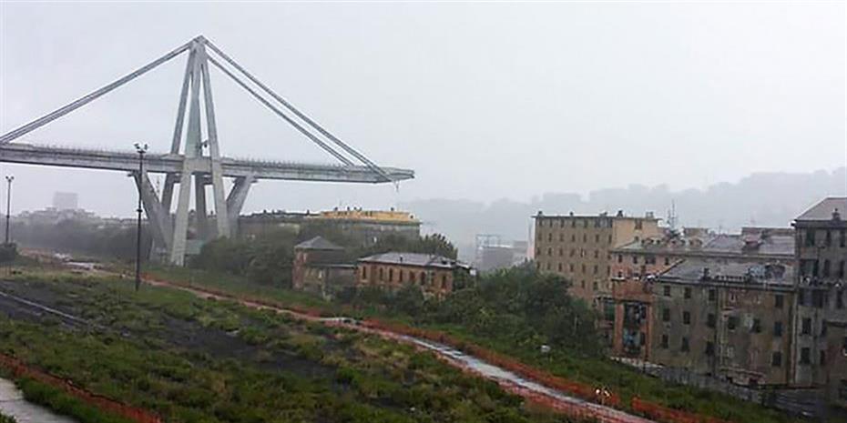 Τριανταεννέα οι νεκροί από την κατάρρευση γέφυρας στη Γένοβα