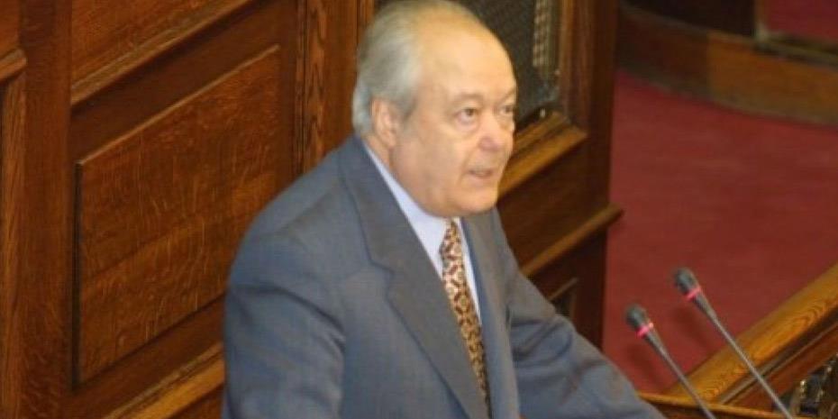 Εφυγε από τη ζωή ο πρώην υπουργός Νίκος Γκελεστάθης
