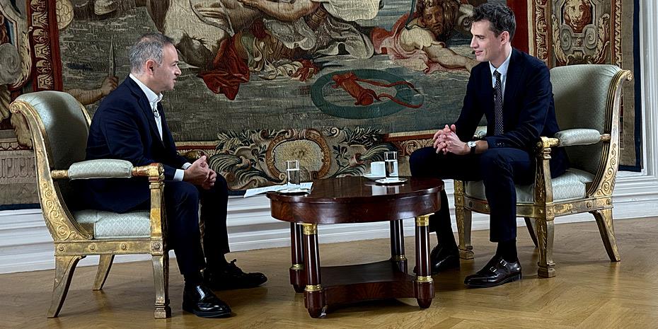 ΣΕΒ: Ο Arthur Mensch, CEO της Mistral AI, συνομίλησε με κορυφαίες ελληνικές επιχειρήσεις