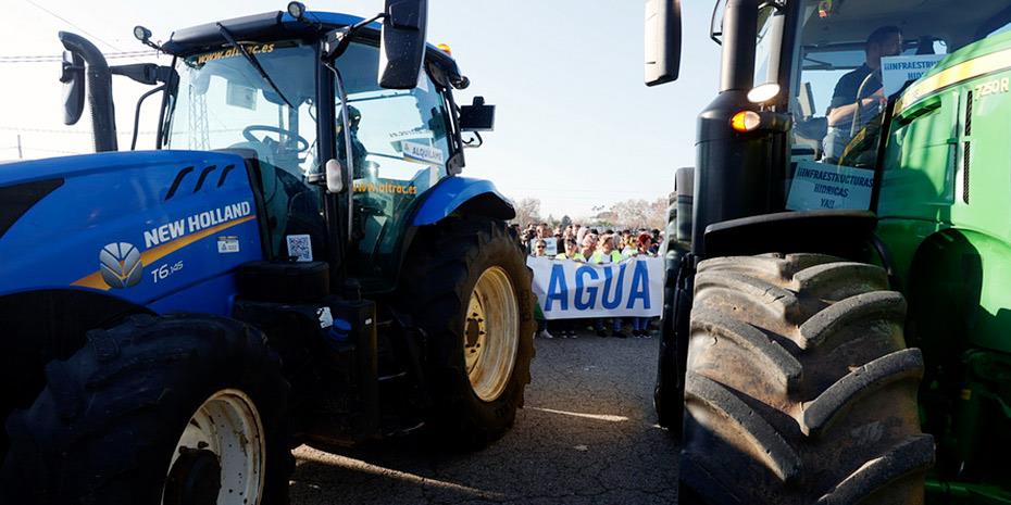 Ισπανία: Κλιμακώνουν τις κινητοποιήσεις τους οι αγρότες