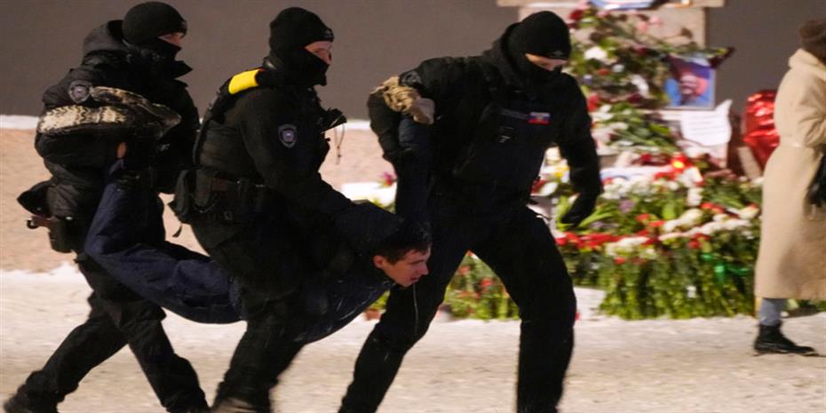 Πάνω από 340 συλλήψεις σε εκδηλώσεις για τον Ναβάλνι στη Ρωσία