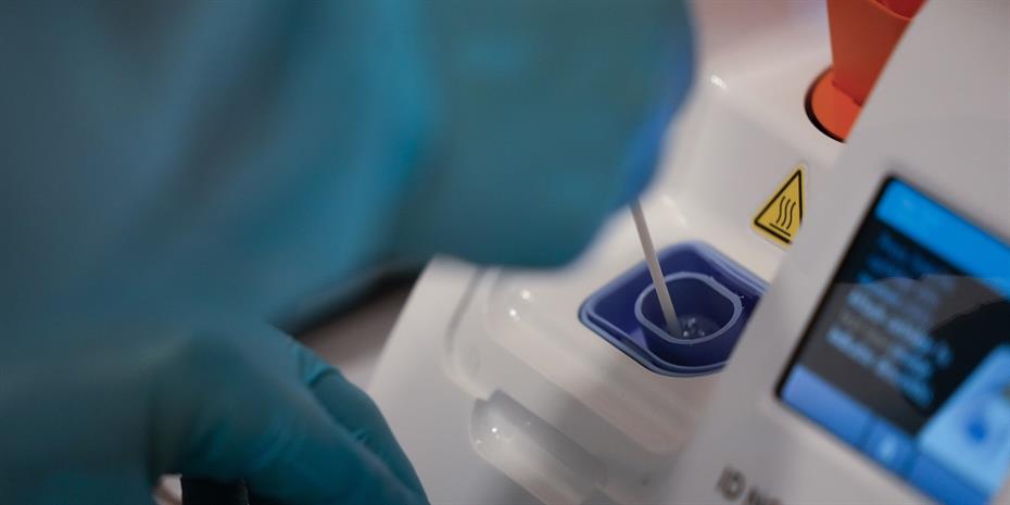 PCR στα 23 ευρώ εξασφάλισε ο δήμος Βριλησσίων, δωρεάν για ευπαθείς ομάδες