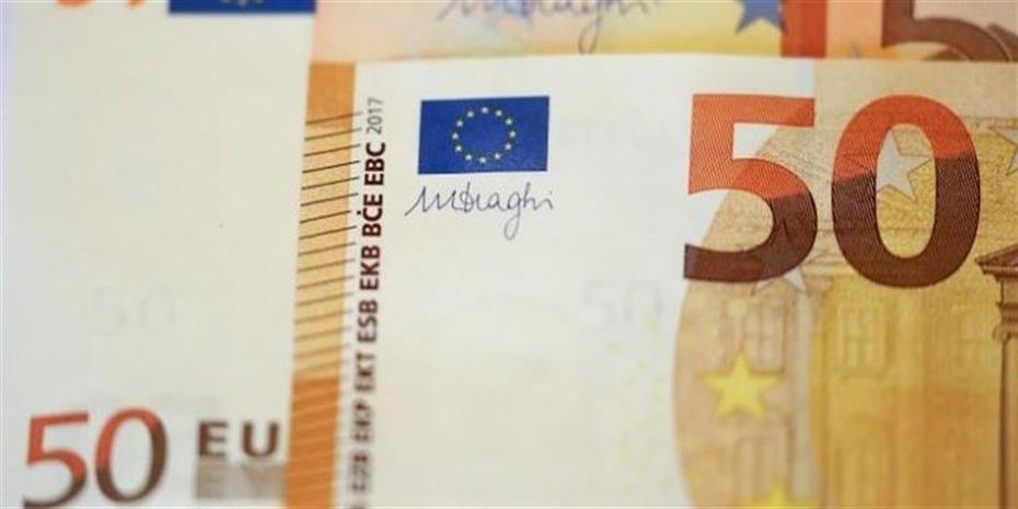 Πάνω από το $1,12 το ευρώ με στήριξη από την ανάπτυξη του Q1