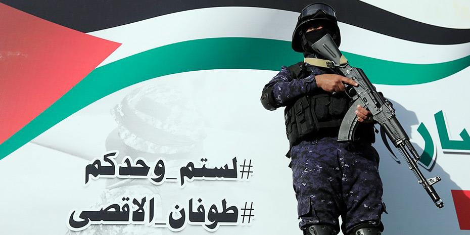Χούθι: Χτυπήσαμε βρετανικό πλοίο στον κόλπο του Άντεν