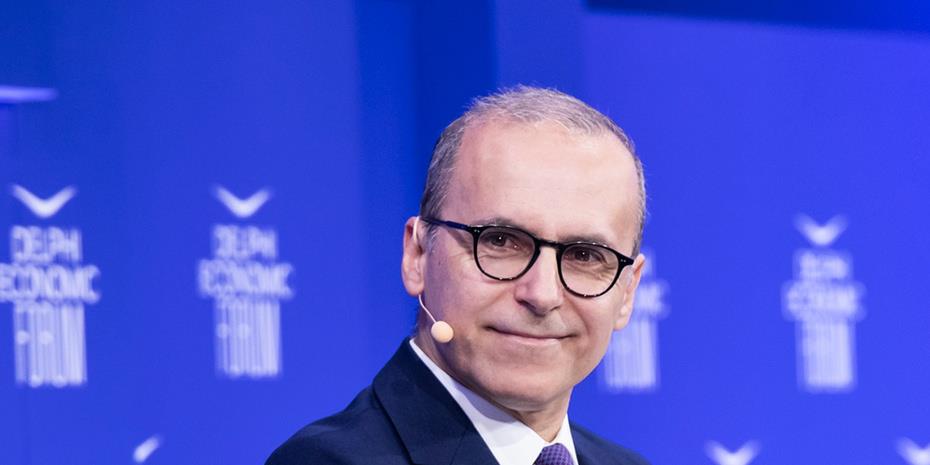 Σαλακάς: Κλειδί για την ανάπτυξη οι εξαγορές