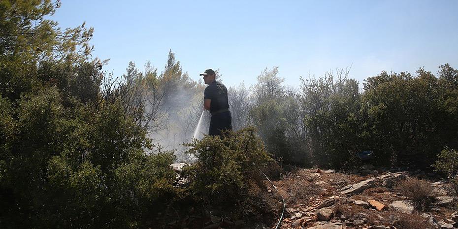 Κάηκαν δύο πυροσβεστικά οχήματα στον Νέο Βουτζά