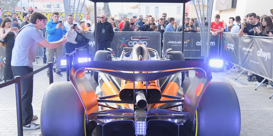 Περιοδεύει στην Ελλάδα το μονοθέσιο της McLaren Formula 1 Team