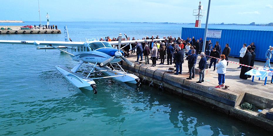 Πρώτη προσθαλάσσωση υδροπλάνου στην Κυλλήνη