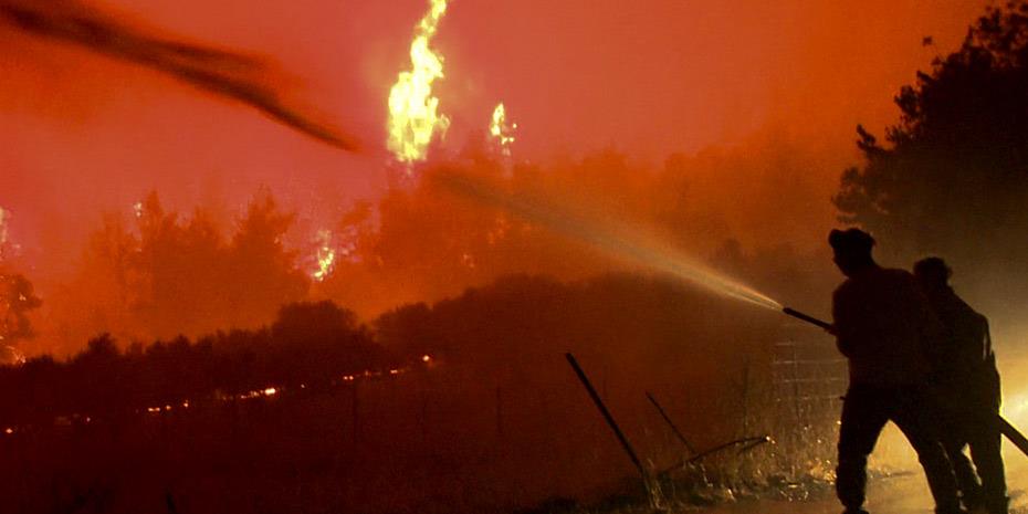 Καναδάς-πυρκαγιές: Κινητοποιήθηκαν 300 Ευρωπαίοι πυροσβέστες