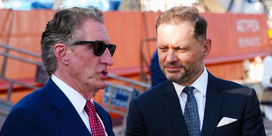 Επίσκεψη του Υπ. Εσωτερικών των ΗΠΑ Doug Burgum στα Ναυπηγεία ΟΝΕΧ – Ελευσίνας
