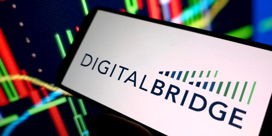 Εκτινάχτηκαν 50% οι μετοχές της DigitalBridge