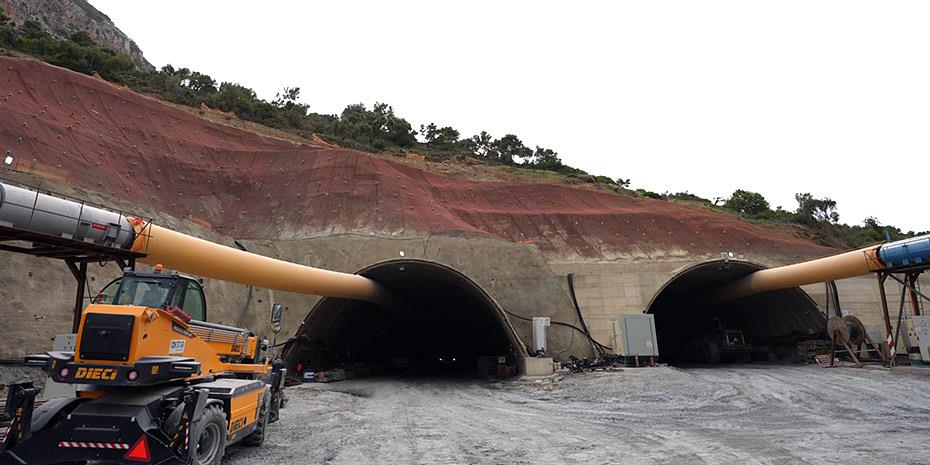 Αυτοψία στα έργα οδικής ασφάλειας στον Βόρειο Οδικό Άξονα της Κρήτης