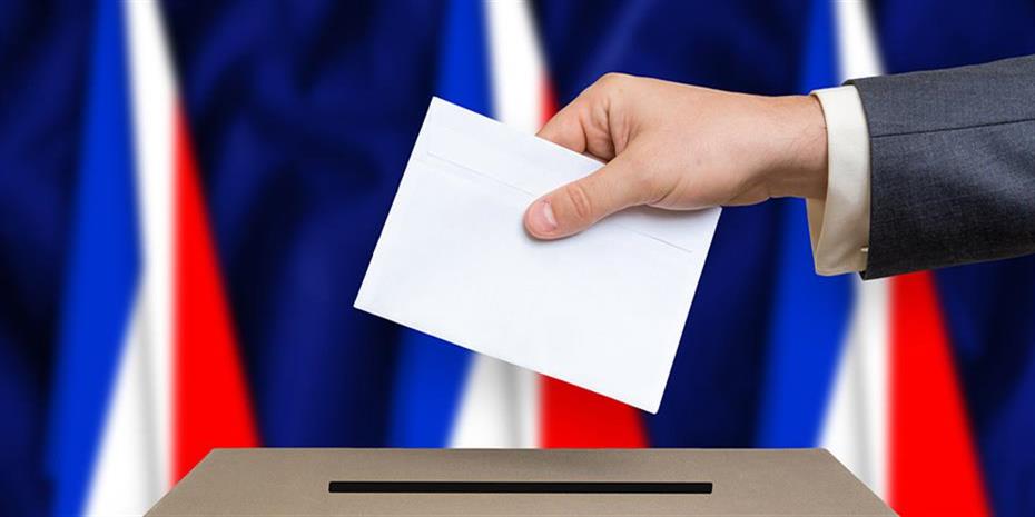 Γαλλία: Ενίσχυση του Μακρόν δείχνουν δημοσκοπήσεις