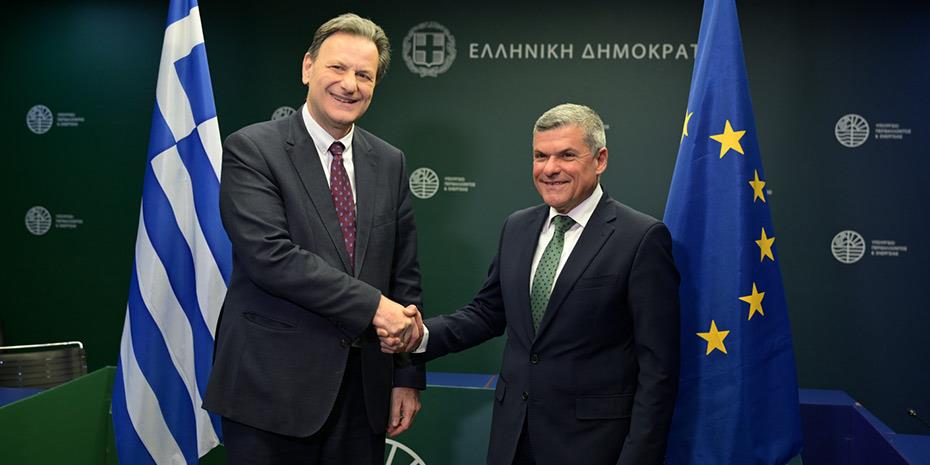 Η διασύνδεση Ελλάδας - Κύπρου στο επίκεντρο της συνάντησης Σκυλακάκη - Παπαναστασίου