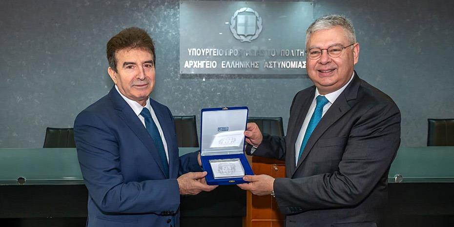 HELLENiQ ENERGY: Νέα προσφορά οχημάτων στην ΕΛ.ΑΣ