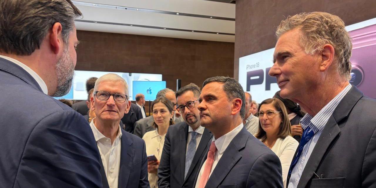 Τετ-α-τετ Νίκου Παπανδρέου με τον Τιμ Κουκ για τη ψυχική υγεία των ανηλίκων