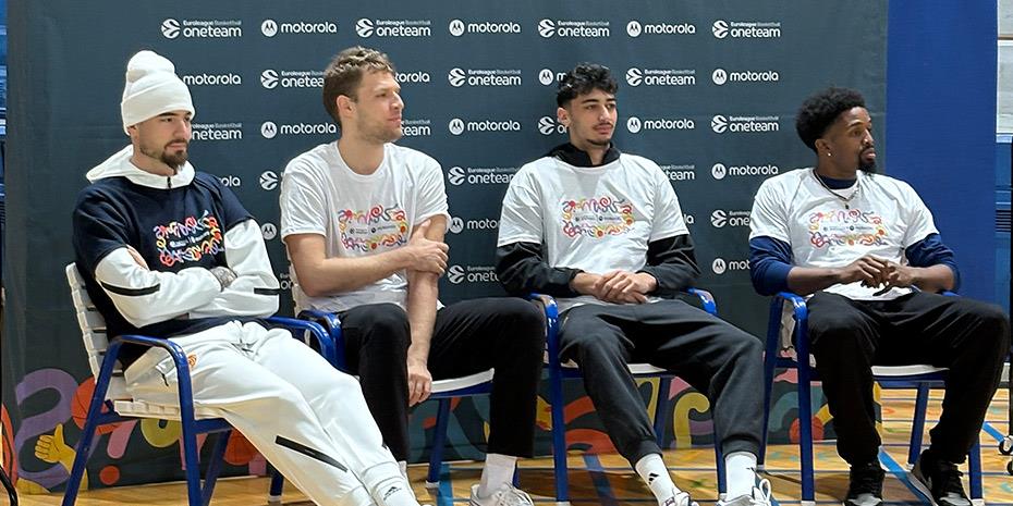 Σάσα Βεζένκοφ και Χουάντσο Ερνανγκόμεθ στην πρωτοβουλία της EuroLeague και της Motorola