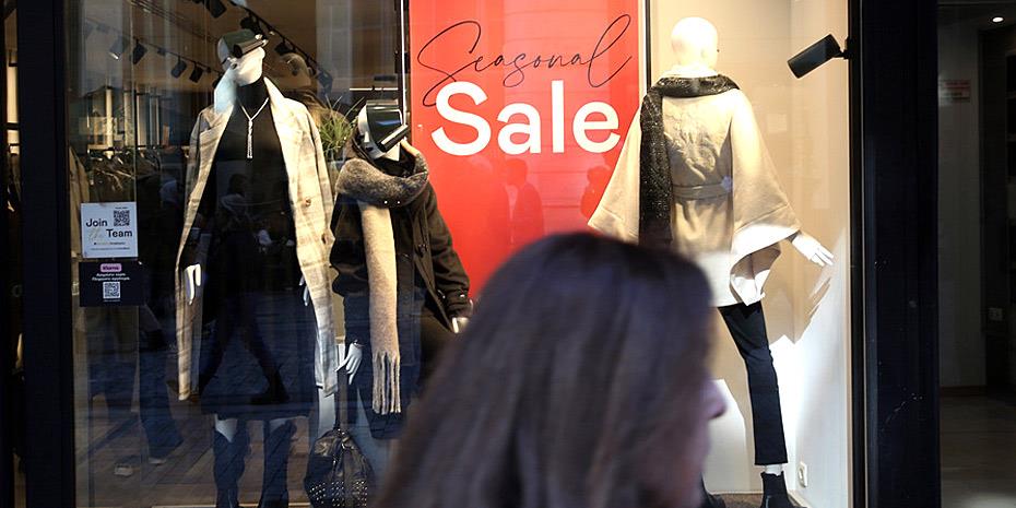 Συμβουλές για τις χειμερινές εκπτώσεις από την Ένωση Εργαζομένων Καταναλωτών