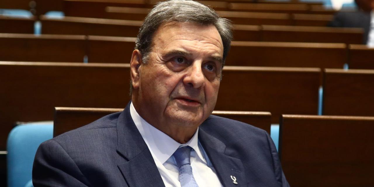 ΕΟΕ: Πρόγραμμα 12 μηνών για νέες προσλήψεις γυναικών προπονητριών | Αγορές στο LivePress.gr