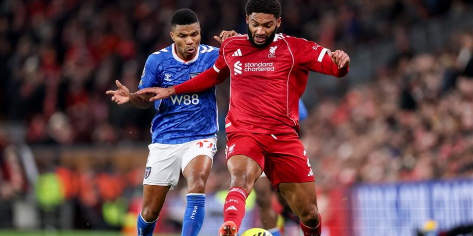 Κίνηση από KKR για εξαγορά της Arctos και είσοδο στα επαγγελματικά αθλήματα