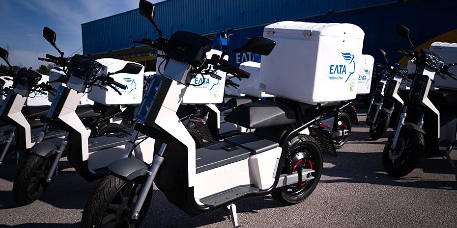 ΕΛΤΑ: Τι απαντά για καθυστερήσεις στην επίδοση καρτών για ανέργους