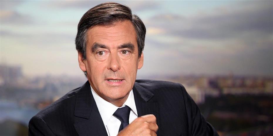 Ρεπουμπλικανοί εγκαταλείπουν τον Φιγιόν