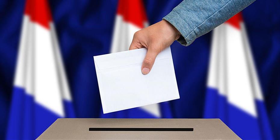 Ολλανδία: Πρώτη η ακροδεξιά του Βίλντερς στα exit polls