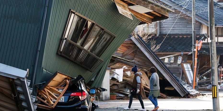 Ιαπωνία: Μάχη με τον χρόνο δίνουν οι ομάδες διάσωσης για να βρουν επιζώντες από τον σεισμό