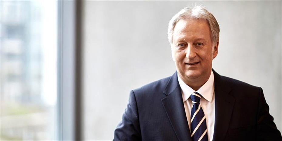 Χελμάγερ: Διαχειρίσιμο και χωρίς ελάφρυνση το ελληνικό χρέος