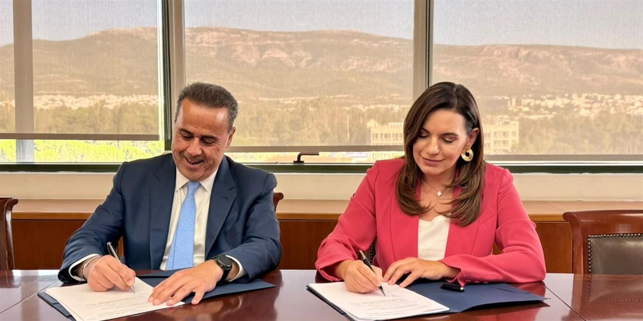 Επεσαν υπογραφές για το νέο χωροταξικό στον τουρισμό, τρεις αλλαγές