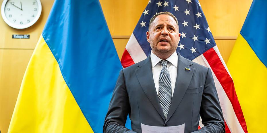 Oυκρανία: «Θέμα χρόνου» οι κατηγορίες για διαφθορά στο δεξί χέρι του Ζελένσκι