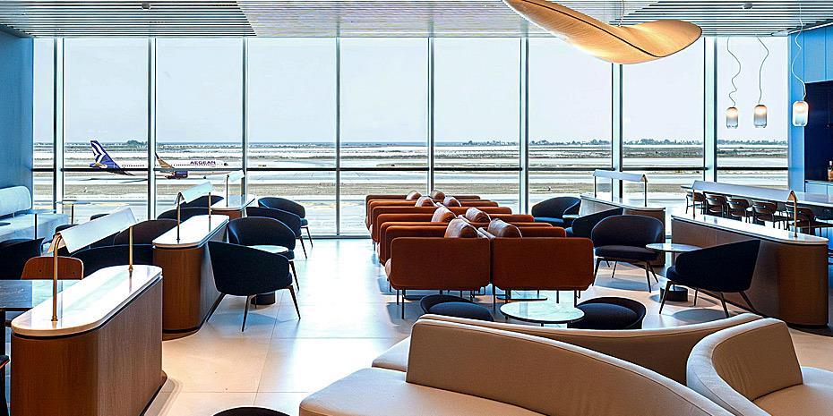 Νέο Business Lounge άνοιξε η Aegean στο αεροδρόμιο της Λάρνακας