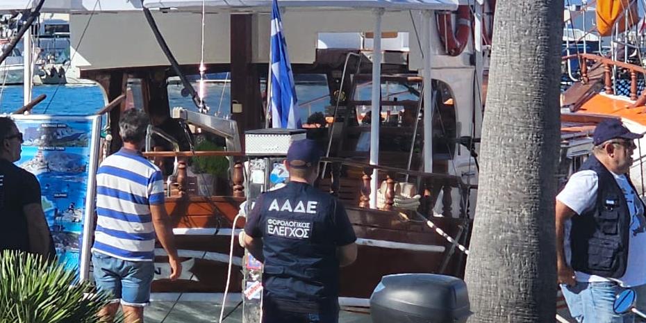 Εφοδος ΑΑΔΕ στα ημερόπλοια της Κω, φοροδιαφυγή από 3 στα 4