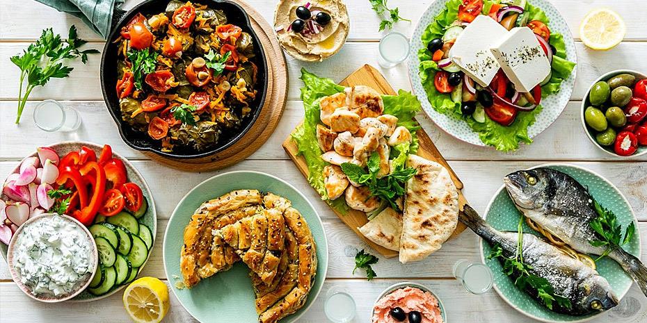 Τσιπουράκι με μεζέ μέχρι 20 ευρώ: Τα καλύτερα της Αθήνας