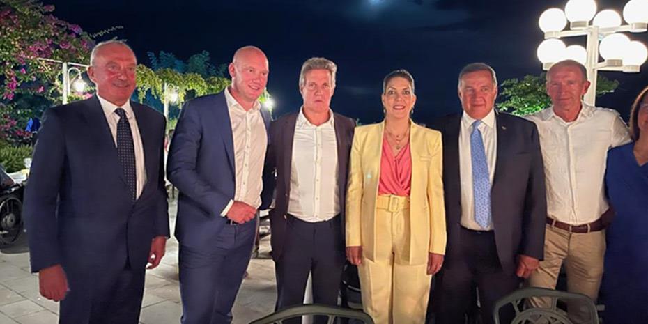 Τιμητική βράβευση στον Henry Holterman για την προσφορά του στον υγρό στίβο