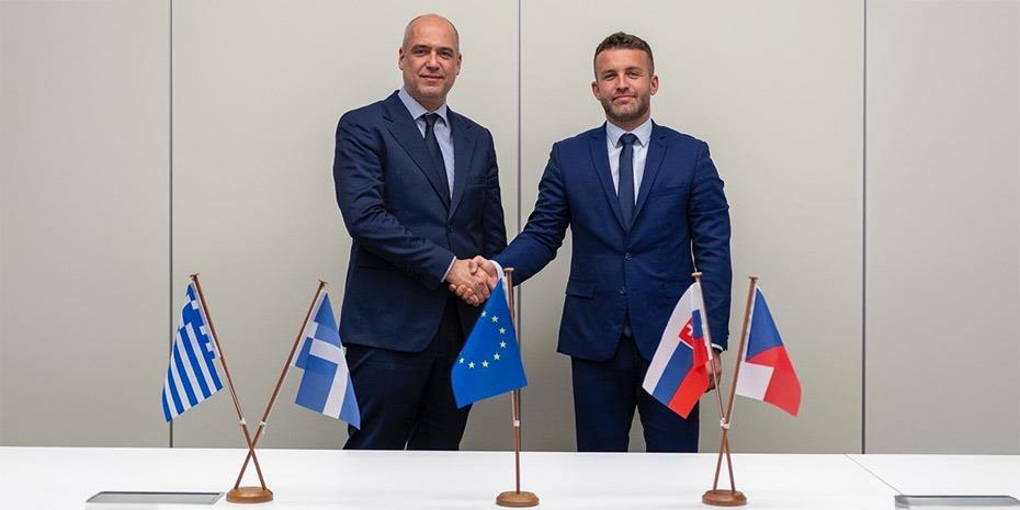 Deal ΕΑΣ-CSG για πυρομαχικά μεγάλου διαμετρήματος στο Λαύριο