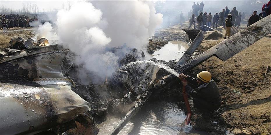 Ινδία: 18 νεκροί από πτώση αεροπλάνου της Air India