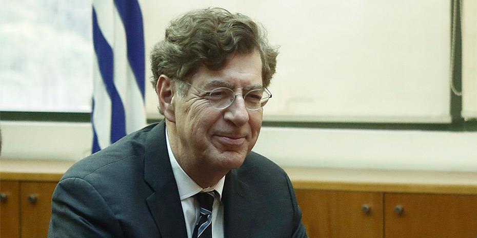 Τρία σενάρια Συνολάκη για Κυκλάδες, ο κίνδυνος με το ηφαίστειο
