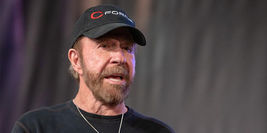 Εφυγε από τη ζωή ο Τσακ Νόρις σε ηλικία 86 ετών