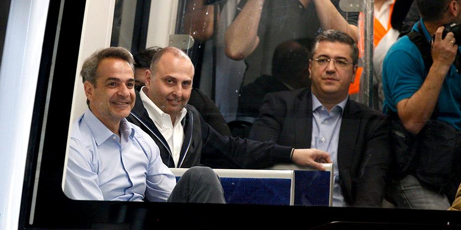 Στο Μετρό Θεσσαλονίκης ο Μητσοτάκης: «Κάναμε πράξη τη δέσμευσή μας»