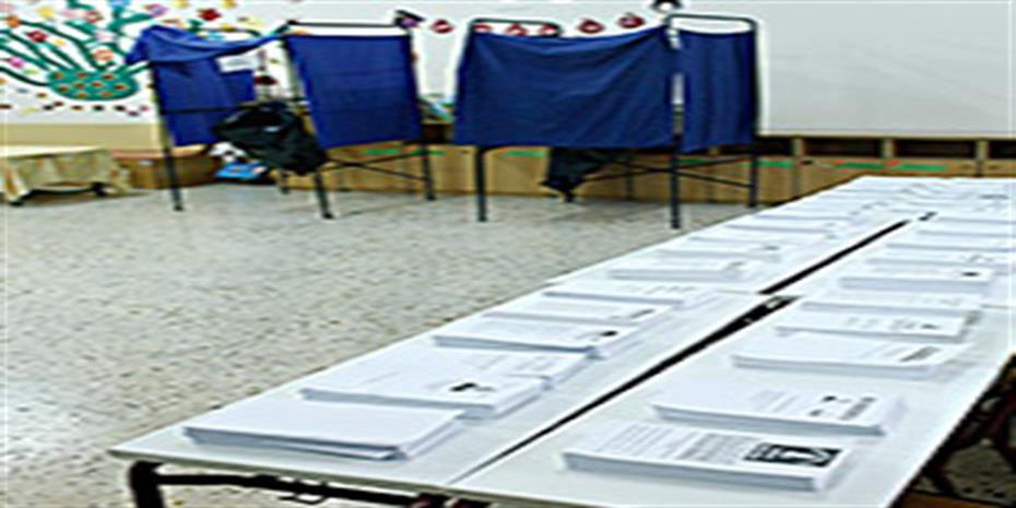 Δημοσκόπηση Pulse: Ντέρμπι για τρεις για την ηγεσία του ΚΙΝΑΛ