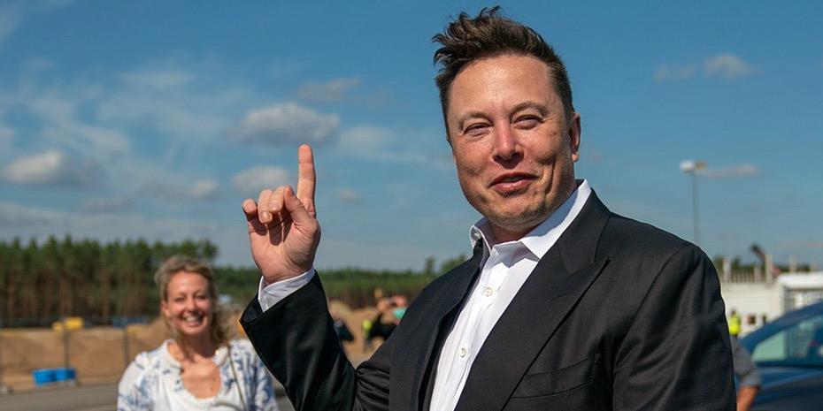 Μετοχές της Tesla αξίας $7 δισ. ξεφόρτωσε ο Ελον Μασκ
