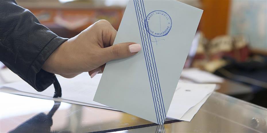 Καμπάνια… «γραφτείτε να ψηφίσετε» για τους Ελληνες του εξωτερικού