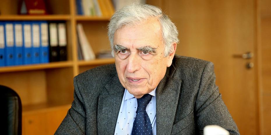 Παραιτήθηκε ο πρόεδρος της Αρχής Προστασίας Δεδομένων Κ. Μενουδάκος