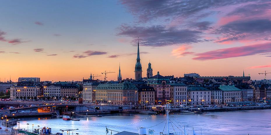 Η Σουηδία άργησε πολύ στη διαχείριση της πανδημίας, αποφάνθηκε επιτροπή