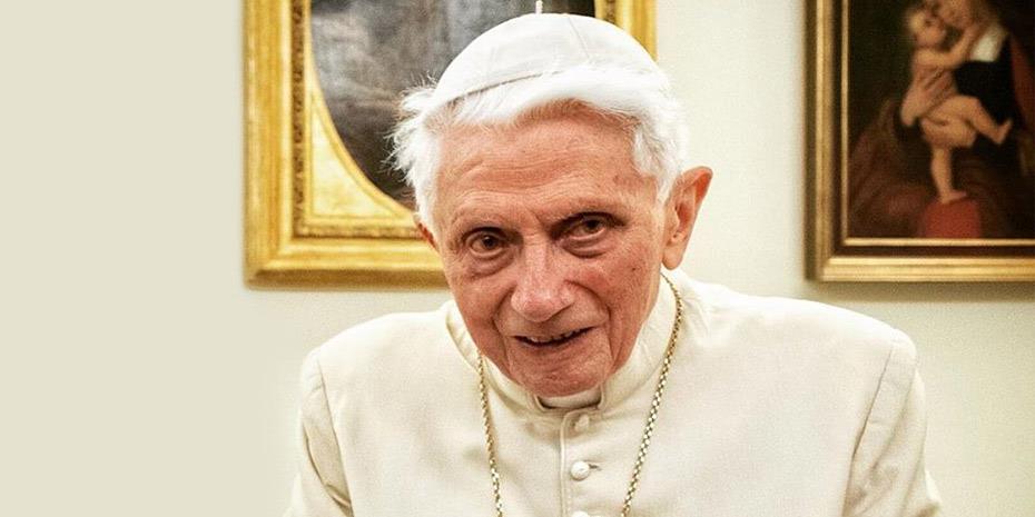 Ιταλία: Φόρος τιμής στον επίτιμο πάπα Βενέδικτο