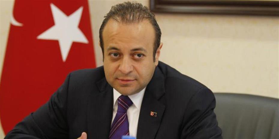 Μπαγίς: Απόφαση βασισμένη στη γενναιοδωρία η απελευθέρωση των δυο