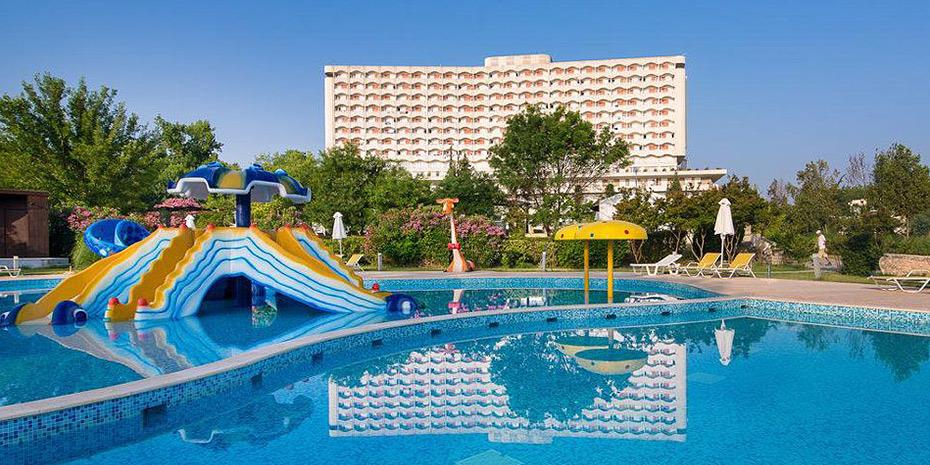 Ερχεται mega deal για τρία ξενοδοχεία της Χαλκιδικής
