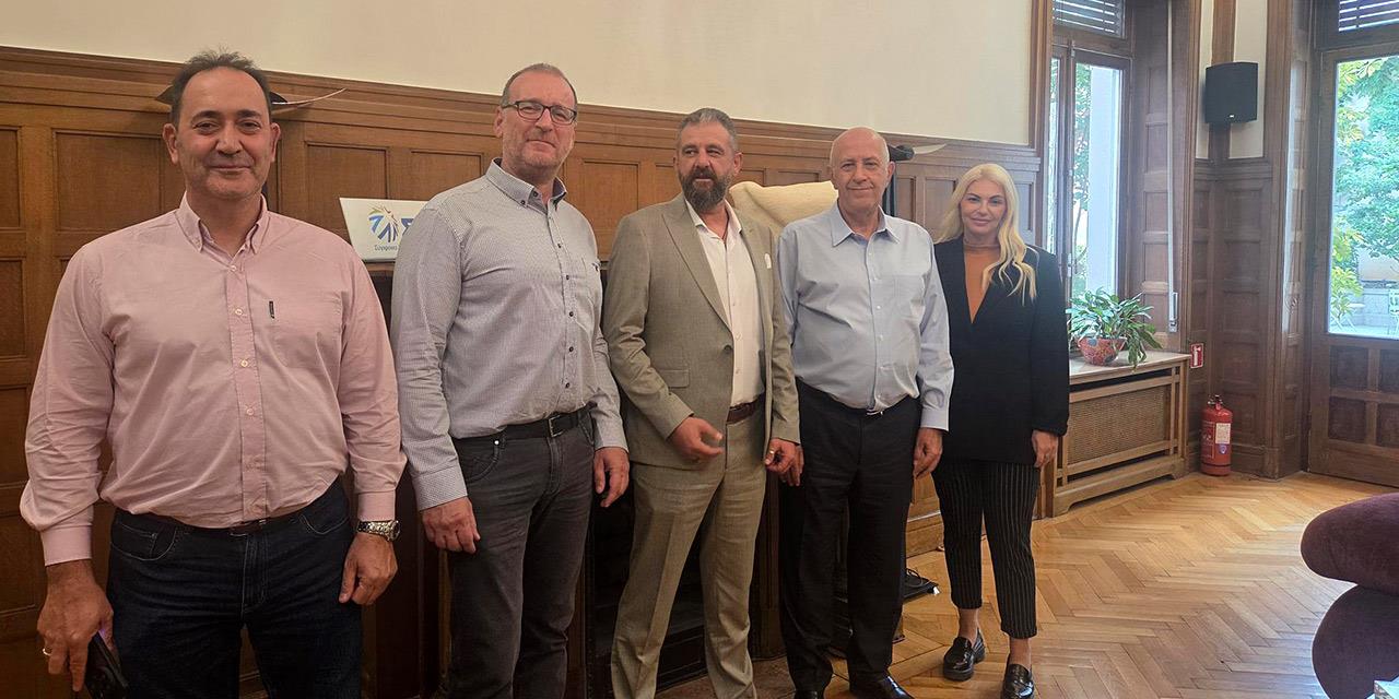 Υπεγράφη τριετής Συλλογική Σύμβαση Εργασίας στον κλάδο των πετρελαιοειδών